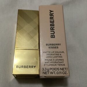 Burberry Kisses Matte Lip Colour Hydrating & Long Lasting - 93 Matte Russet new